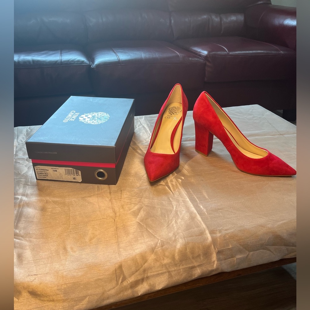 Vince Camuto triangle block heel